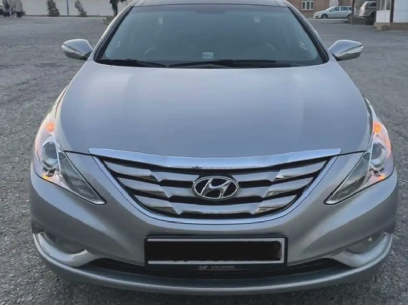 Лобовое стекло от Hyundai Sonata 2011-2014